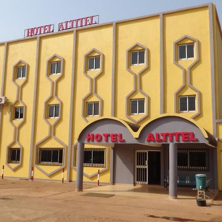 Hôtel Altitel Bafoussam Exterior foto